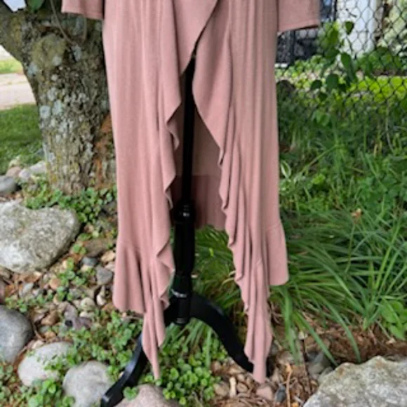 KENAR BOHO COASTAL GRANNY RUFFLED SWEATER WRAP MEDIUM MOCHA - Picture 10 of 17